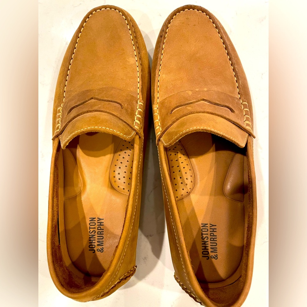 Men’s Dress Johnston and Murphy size 9.5